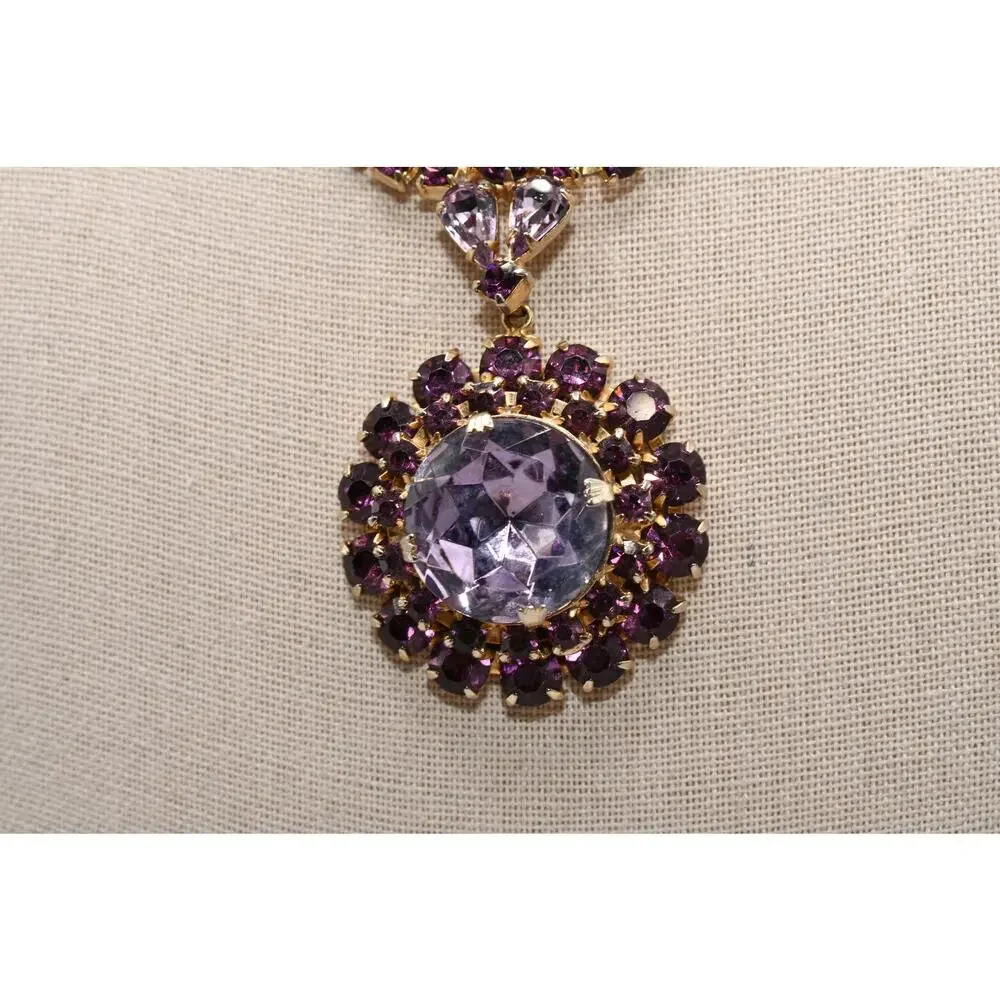 Vintage Purple Rhinestone Pendant Necklace Lavender Center 17 Inch